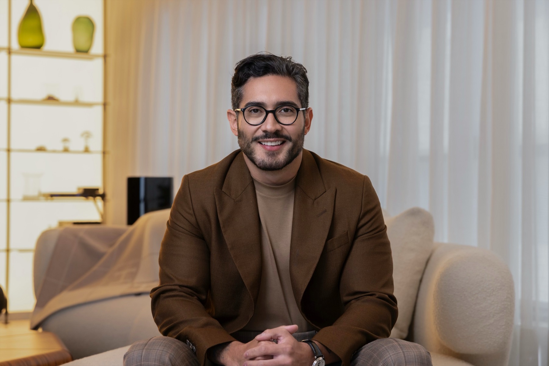 Dr. Guilherme Rocha no ateliê
